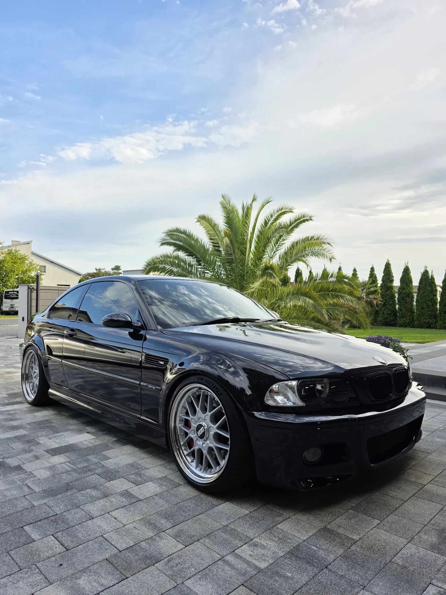 Czarne BMW M3 po detailingu wykonanym przez Frej Detailing