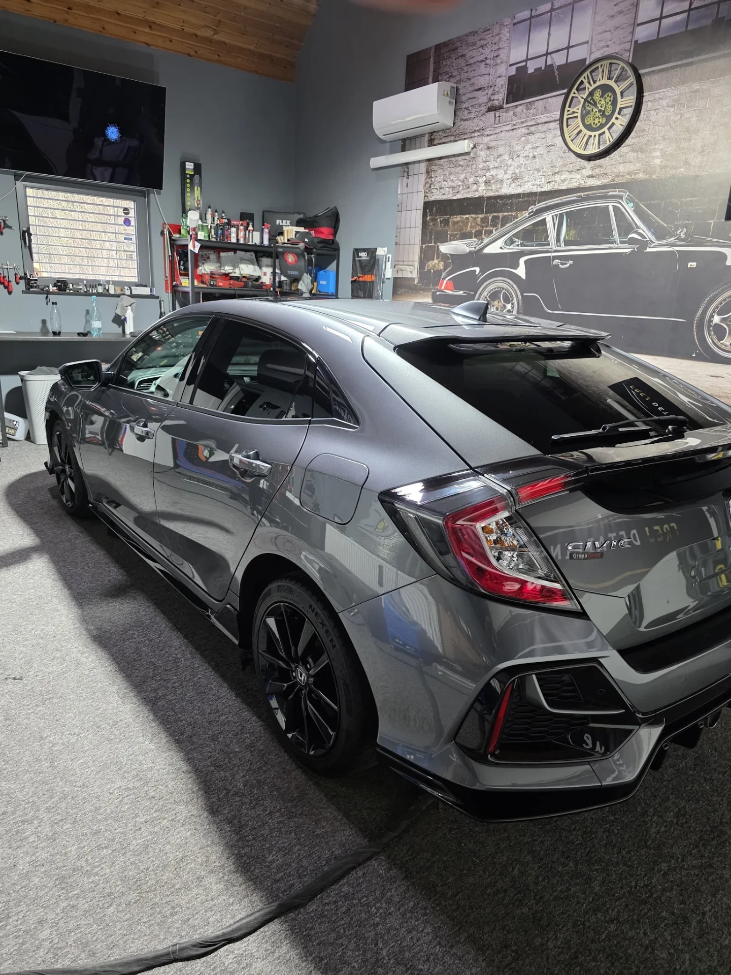 Honda Civic po pielęgnacji lakieru